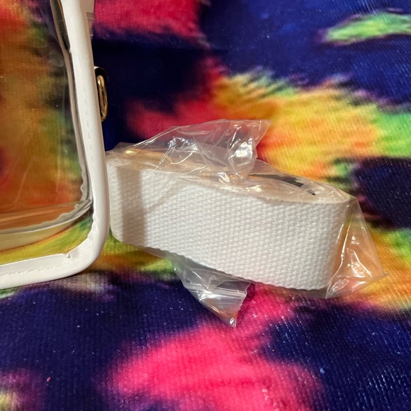 Sleek Ivory Game Time Clear Crossbody - Picture 4 of 5